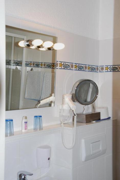 טימנדורפר שטרנד Hotel Stadt Hamburg מראה חיצוני תמונה